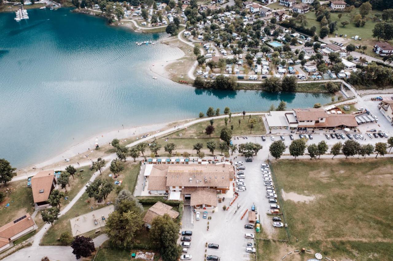 Hotel Da Franco e Adriana Pieve Di Ledro Esterno foto