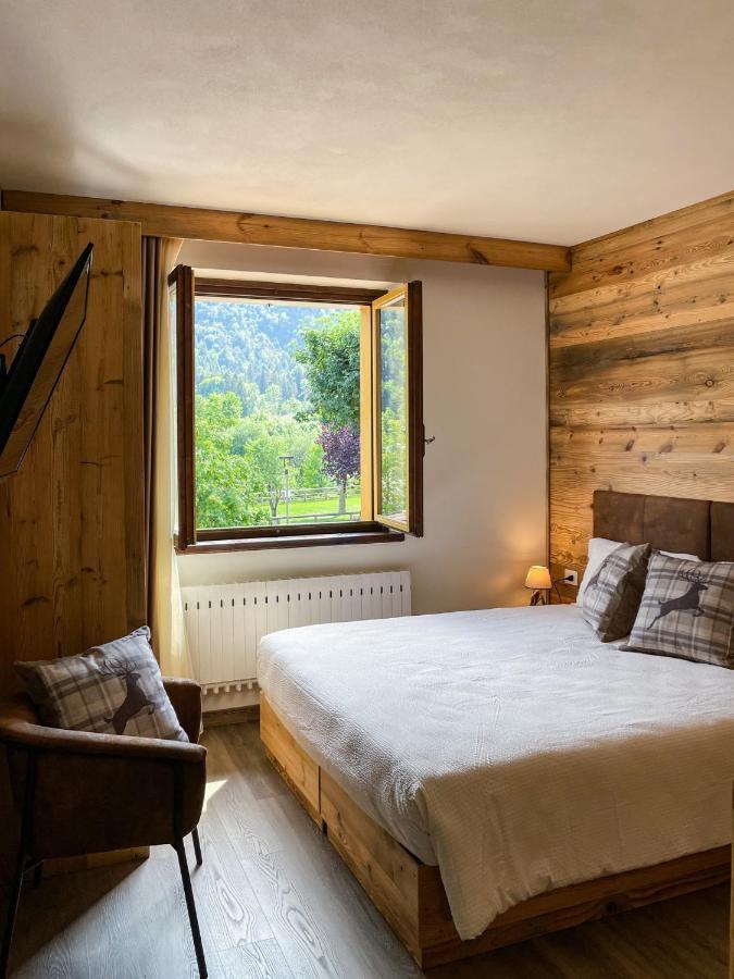 Hotel Da Franco e Adriana Pieve Di Ledro Esterno foto
